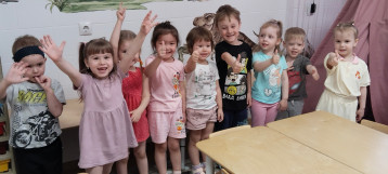 Увлекательное путешествие в волшебную комнату экспериментирования! Увлекательное путешествие в волшебную комнату экспериментирования!.